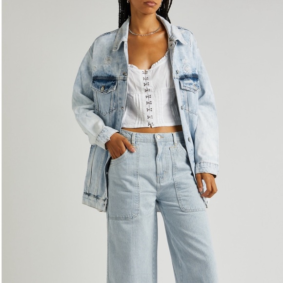 Free People Destroyed Long and Lean Trucker Jacket - Cloud Wash - Picture 8 of 8